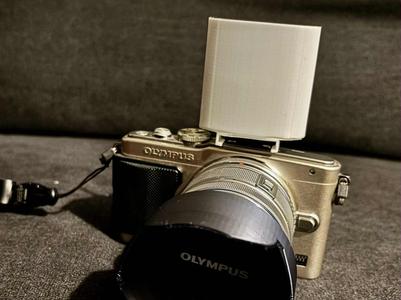 Olympus Pen EPL5 flash diffuser