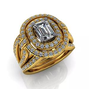 1 Carat Emerald Cut Modern Fashion Halo Ring