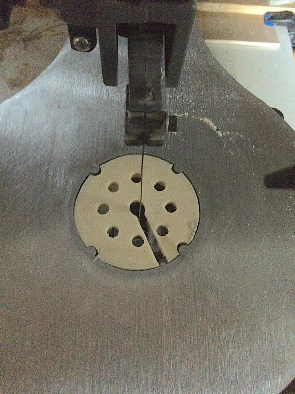 Scroll Saw Throat Plate Replacement