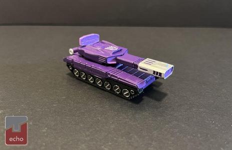 Homeworld guardian and leader tank