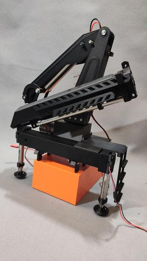 Electric folding loading crane in 1:14 without accessories