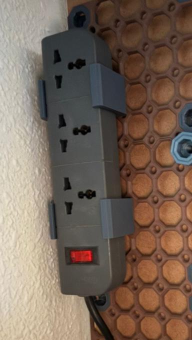 Multiboard Belkin Power Strip Mount - Multiconnect
