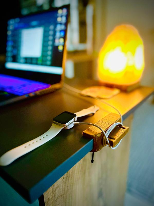 Convenient cable holder