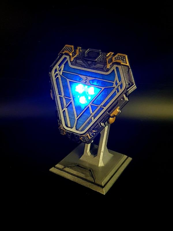 Mk 50 / Mark 50 Arc Reactor Ironman | Infinity War | Endgame | Avengers | Light-up Function and Wearable | Optional Display Plinth | By CC3D