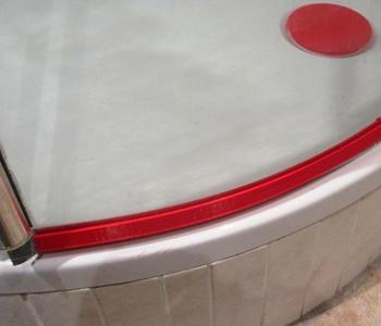 Shower door water seal