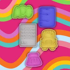 COOKIE CUTTER school kit set of 5