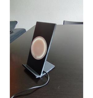 Wireless charging base