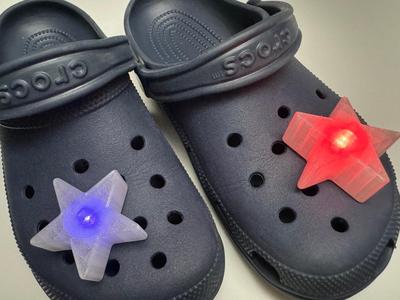 CrocStar Blinky Shoe Charms using LED Bloon Lights
