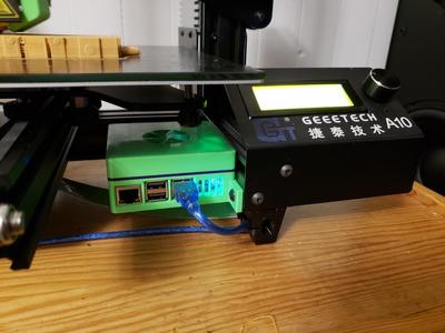 Pi3 case with mount for LM2596, xt30 and 4040 frame