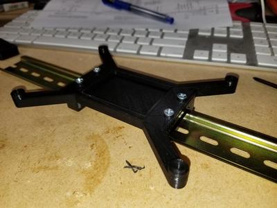 Centroid Acorn DIN Rail Mount