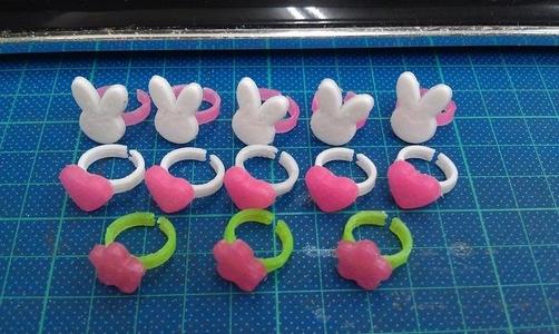 Toy Ring for My 4 yrs old Daughter