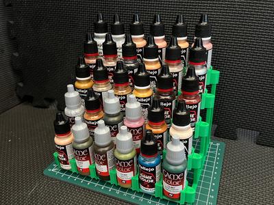 30 Bottle Vallejo Paint Rack with Low Hex Thrones 