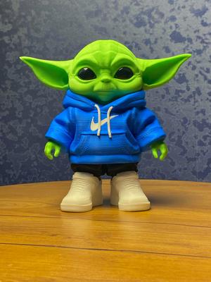 Baby Yoda urban vibes