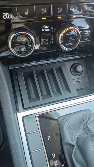 Skoda Superb V3 money compartment instead of ashtray - STL - Car part