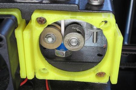 Flexible Filament brace/adaptor for Malyan M180