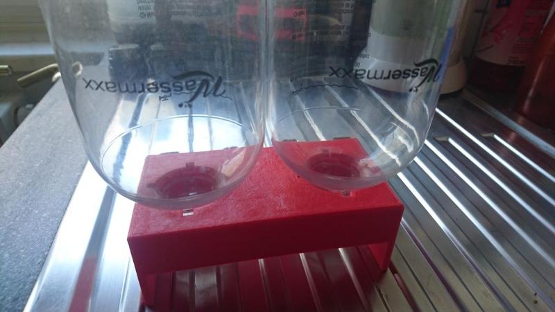 Watermaxx/Wassermaxx bottle holder to dry