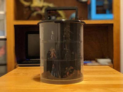 Miniature and Dice Storage / Travel Display for 10 to 35mm Tabletop Miniatures (Holds up to 21 minis and one set of dice)