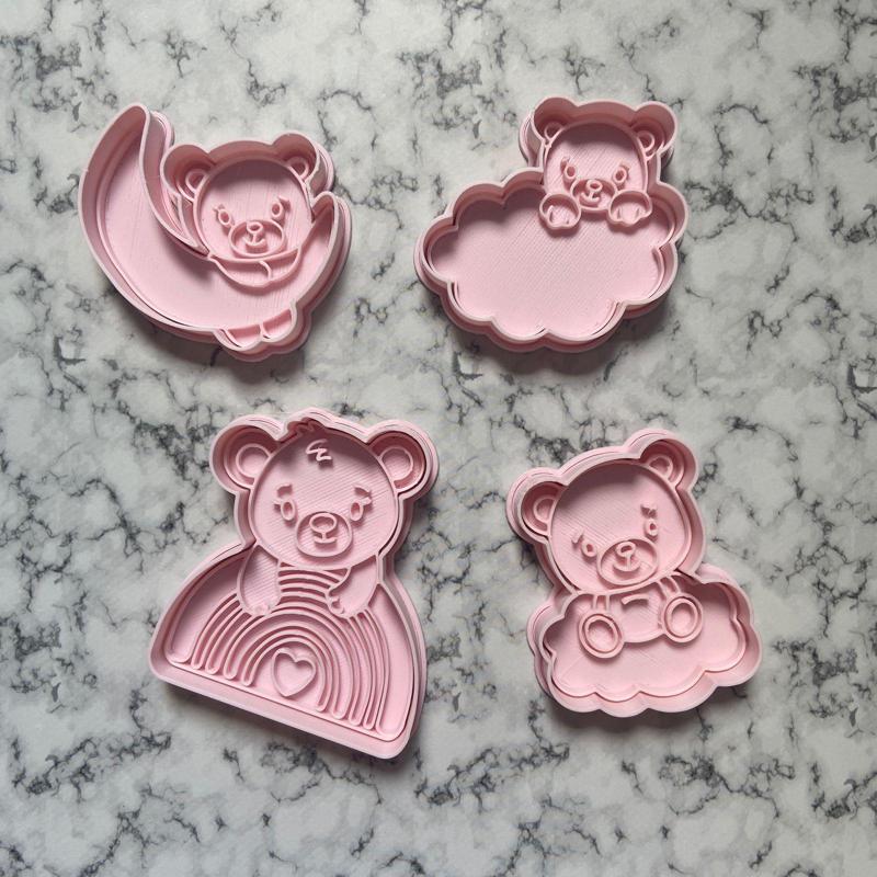 BABY BEAR CUTTER AND STAMP - BABY BEAR