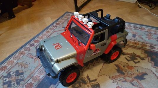 JURASSIC PARCK JEEP WRANGLER