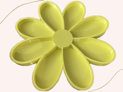 Sensory tray flower