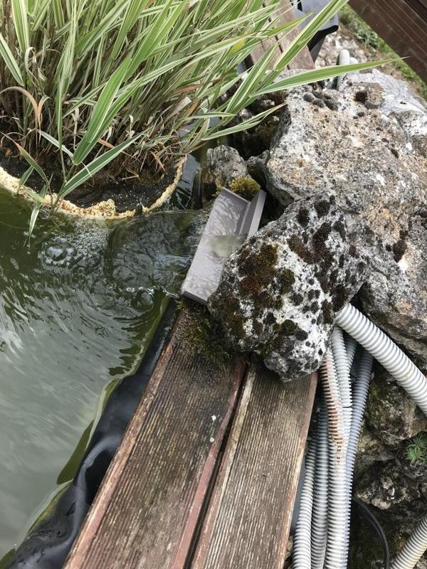 Lame d'eau pour bassin