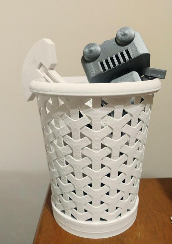 Pencil Holder / Wastebasket