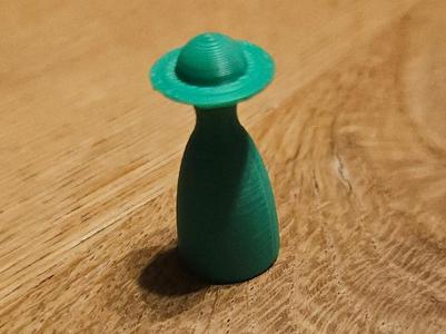 Character figurine with hat 3cm