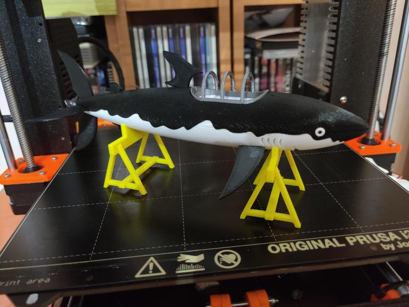 Professor Sunflower's submarine Shark