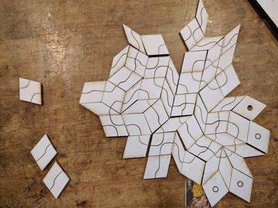 Penrose tile game