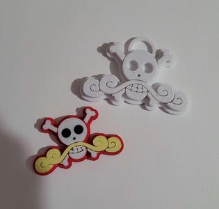 Roger Pirates Keychain (One Piece)