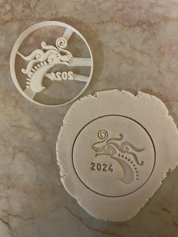 New year cookie cutter 2024 dragon