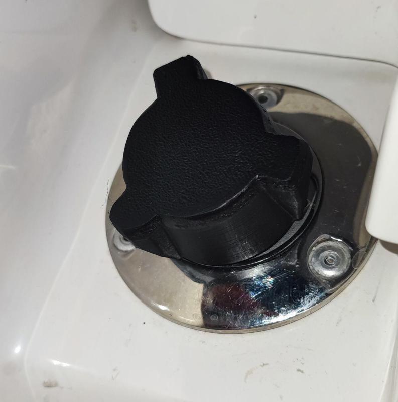 Toggle for filler neck / tank cap on a boat