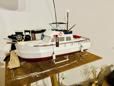 Grand Banks 42 RC boat Fishing boat trawler