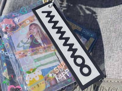 Mamamoo Box Logo Keychain - No AMS needed!