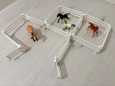 Toy Animal Fence Intersection (Schleich)