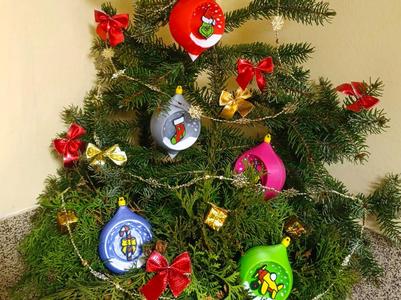 Christmas ornaments 