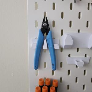 Peg Board Side Cutter Holder (IKEA Skadis)
