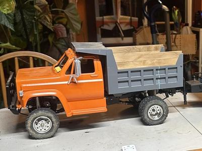 1/10 scale dump bed Trailfinder 2 lwb