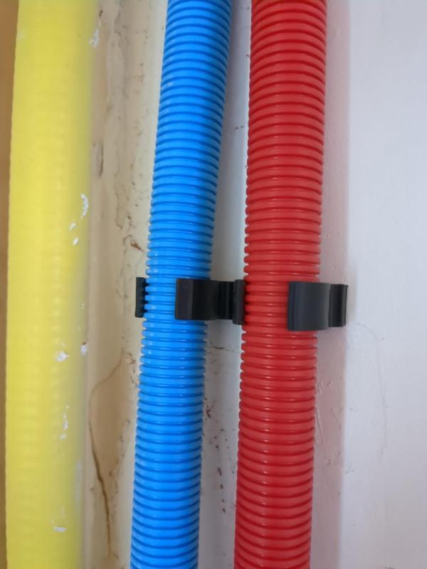Dual 16mm alupex wallmount
