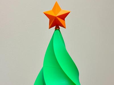 Twisted Christmas Tree - Spiral Vase