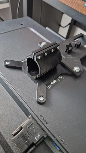 Vesa 100x100 Mount to 35mm Pole / Pipe
