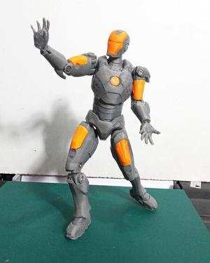 Iron Man Mark-VII Scale 1:10 Articulated Figure