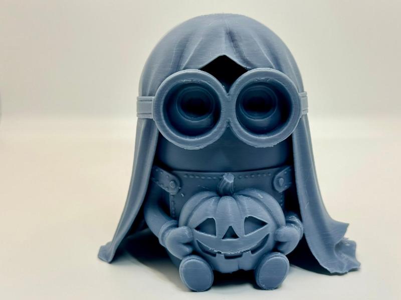 minion fantasma con calabaza para halloween