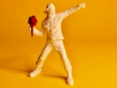 Banksy Sculpture - love is in the air - no AMS
