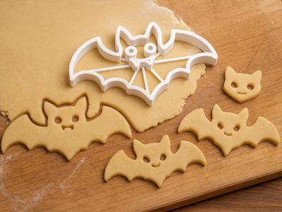 Bat Cookie Cutter – Little Halloween Bakers