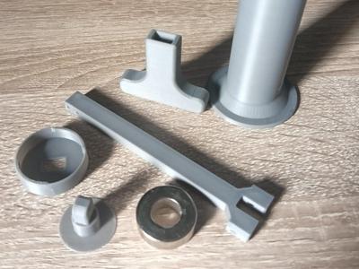Iron chips magnetic collector