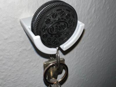 Oreo Airtag Wallmount