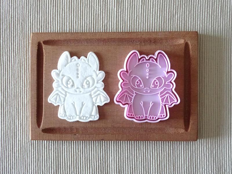chimuelo toothless cookie cutters