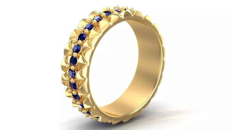 Pyramid Diamonds Gold Band