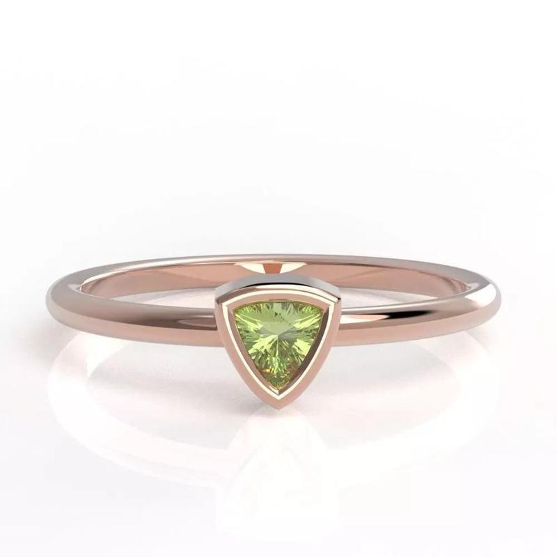 Trillion bezel ring
